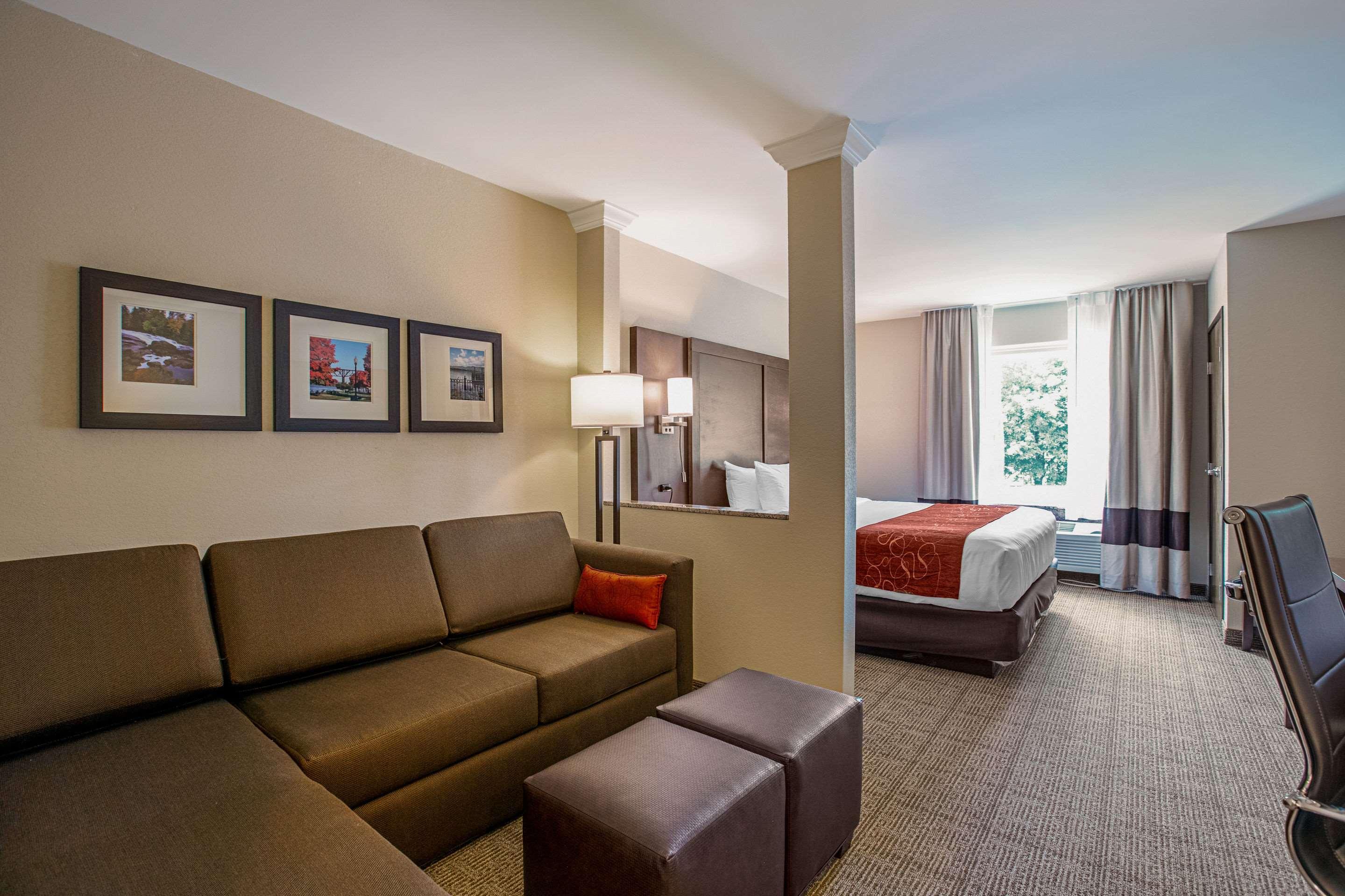 Comfort Suites Fishkill Near Interstate 84 Buitenkant foto