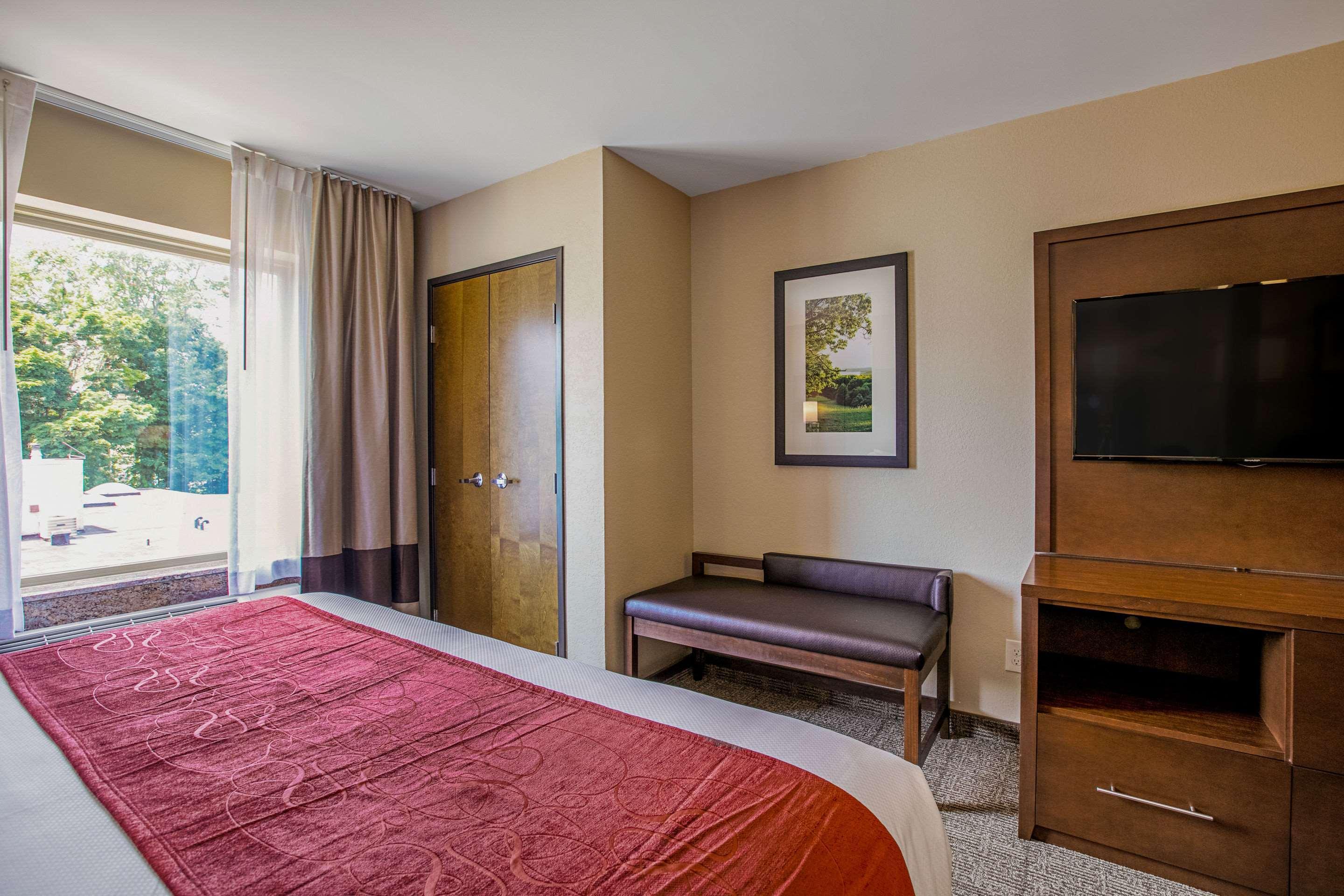 Comfort Suites Fishkill Near Interstate 84 Buitenkant foto