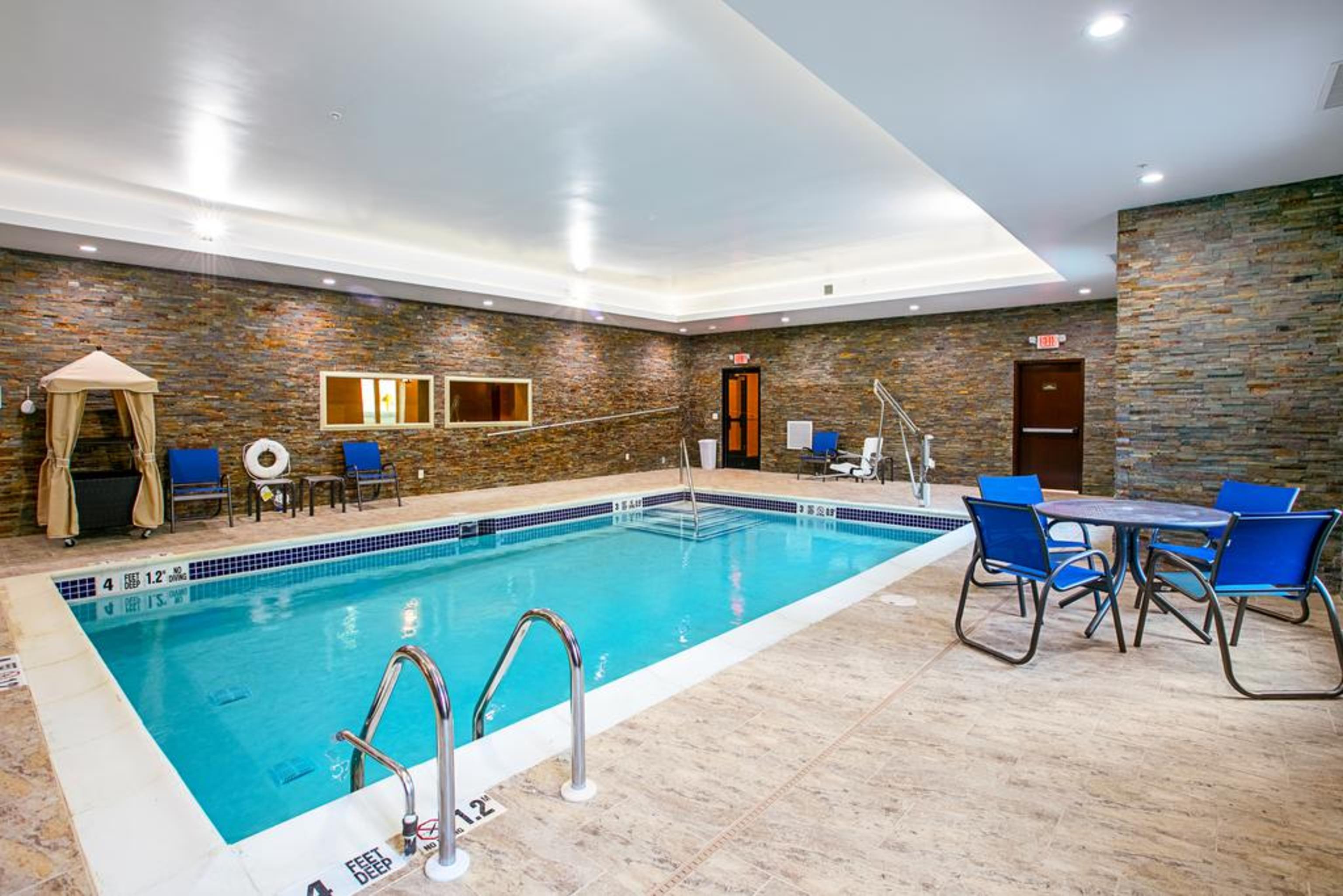 Comfort Suites Fishkill Near Interstate 84 Buitenkant foto