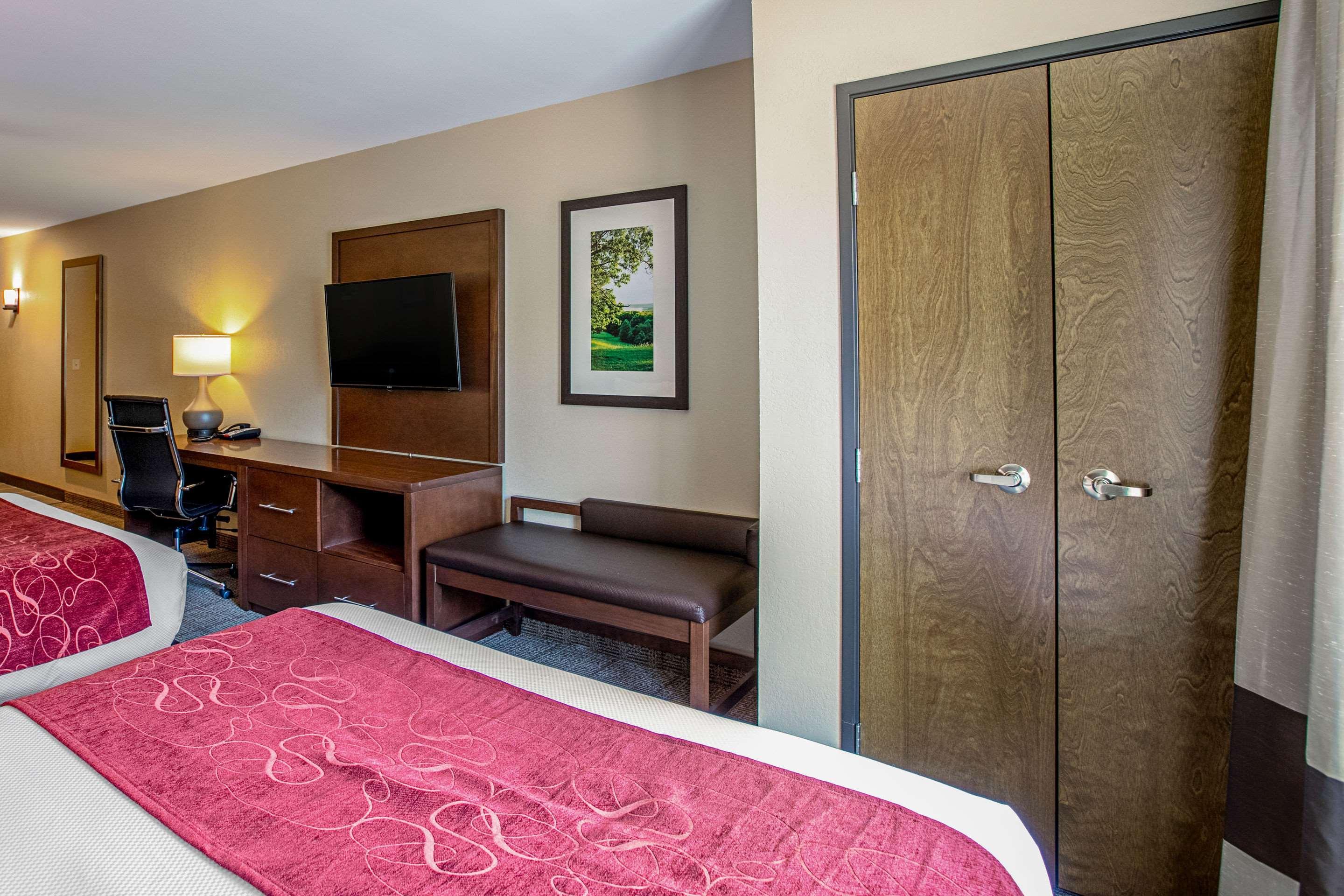 Comfort Suites Fishkill Near Interstate 84 Buitenkant foto