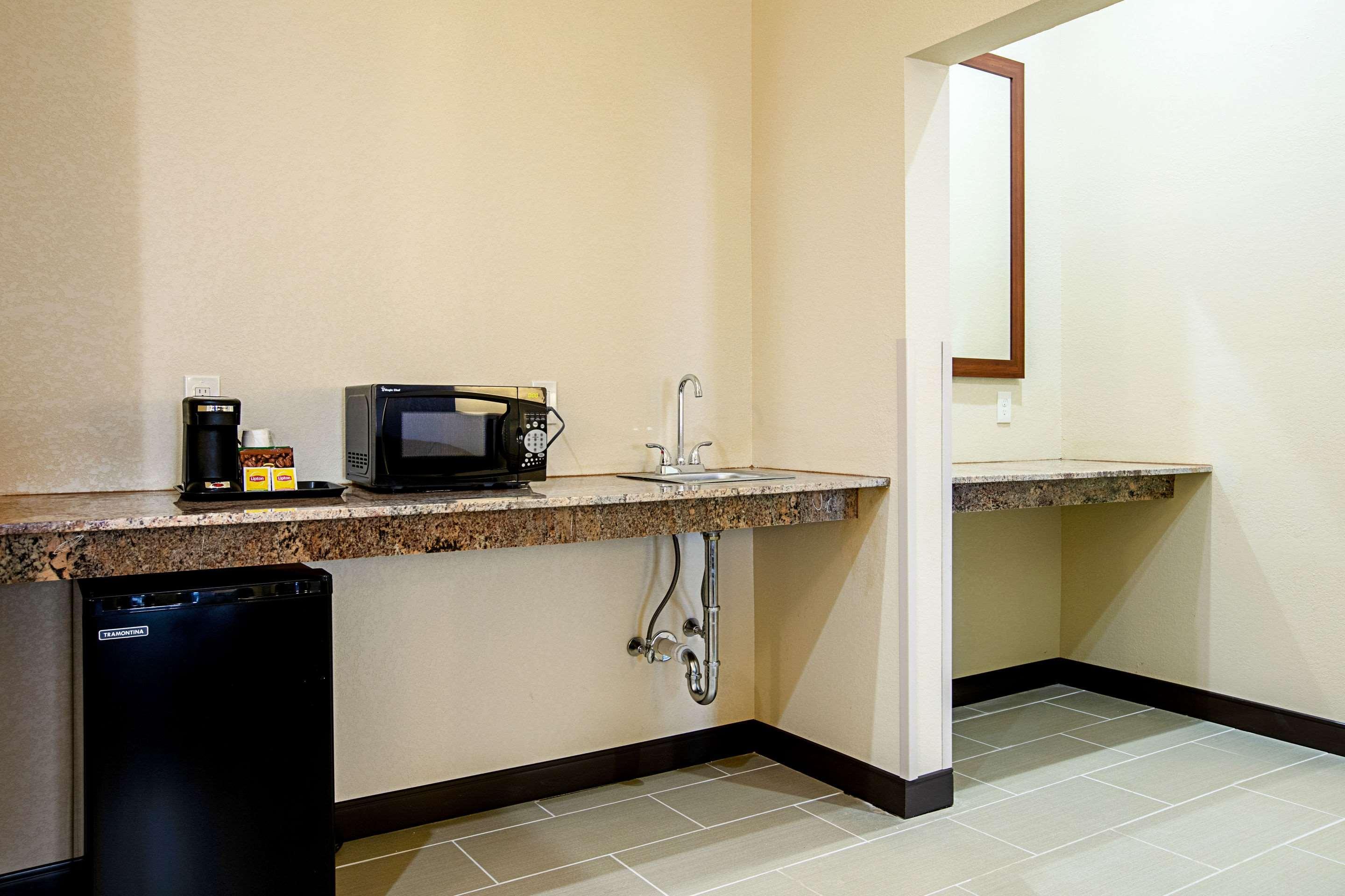 Comfort Suites Fishkill Near Interstate 84 Buitenkant foto